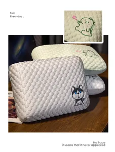 Cooling ice dot nap pillow for students and office workers with cute embroidery.