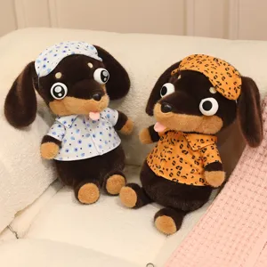 Adorable peluche chien teckel avec chemise et masque pour les yeux, doudou oreiller pour enfants.