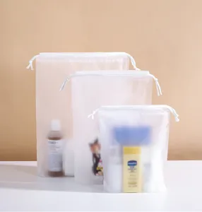 Details der mattierten EVA Kordelzug Aufbewahrungsbeutel, transluzente wasserdichte Reisetasche.