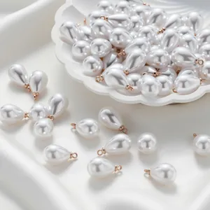 Tropfen runden Perlen Anhänger mit goldenen Ösen für DIY Schmuckherstellung Zubehör.