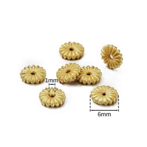 Goldfarbene Kürbis-Abstandshalter Perlen DIY Schmuckzubehör 6mm Durchmesser 1mm Lochgröße