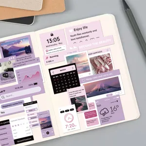 Decoratieve stickerpack voor agenda's en DIY-knutselwerk met paarse UI-ontwerpen.