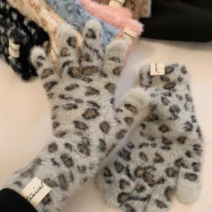 Cozy fuzzy leopard print knit gloves for women winter warm thermal touchscreen five finger mittens