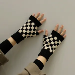 Schwarz-weiße karierte Strick-Fingerling-Handschuhe für Damen Winter tippen Mode warm chic