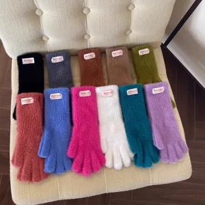 Guantes táctiles de felpa suave en varios colores, accesorios de invierno cálidos para mujer.