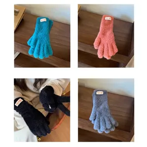 Guantes táctiles de punto esponjoso para mujer invierno cálidos de cinco dedos detalle