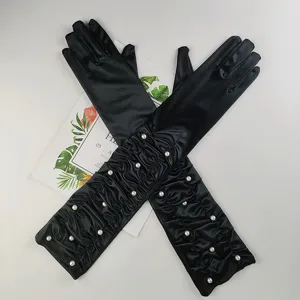 Gants longs en satin noir avec perles et plissés, idéaux pour les soirées et le cosplay.