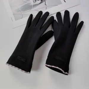 Women's winter warm black touchscreen gloves, cozy thermal split-finger thermal fleece riding gloves.