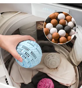 TPR laundry ball for washing machine anti-tangle reusable laundry cleaner tool detail view