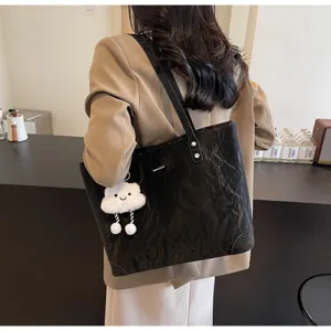 Stylish Korean style black crinkled tote bag with cute cloud plush pendant, daily shoulder bag.