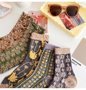 Damen retro vintage blumen mittelsocken literarisch gemütlich herbst winter ästhetisch freizeit