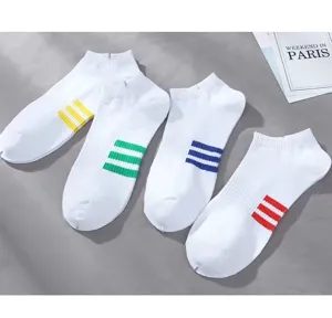 Calzini corti bianchi da uomo, calzini sportivi estivi con tre strisce colorate.