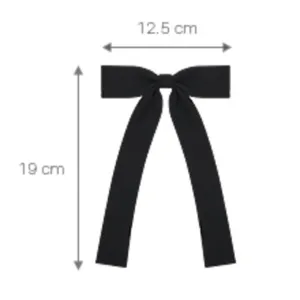 Detalle de la cinta pajarita uniforme negro JK con medidas de ancho y alto claras.