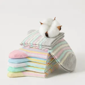 Multi-color striped mid-calf cotton socks casual daily wear soft breathable women socks