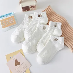 Cute white embroidered ankle socks for women, breathable thin cotton low cut socks daily
