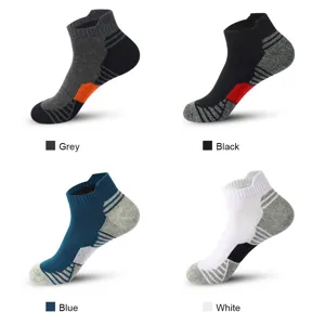 Men's breathable athletic sports socks, moisture-wicking running basketball ankle socks.