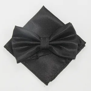 Zwarte gestructureerde vlinderdas en pochet set voor heren trouwpak formele kleding accessoires.