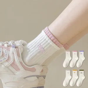 Comfortable breathable cotton mid-tube women socks casual fashion sports stylish new socks