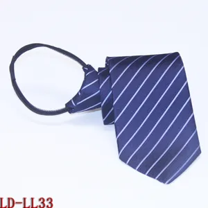 Heren blauw gestreepte rits stropdas voor zakelijke formele kleding modieus accessoire.