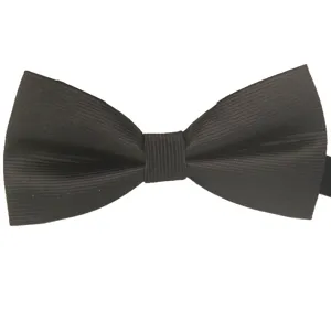 Klassische schwarze Polyester Fliege für Herren, ideal für Business Anzüge und formelle Anlässe.