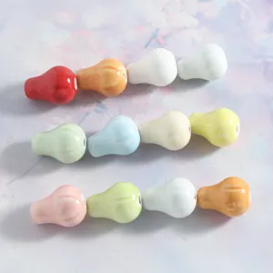 Perle sfuse in ceramica colorata a forma di pera per accessori di collana braccialetto fai da te.