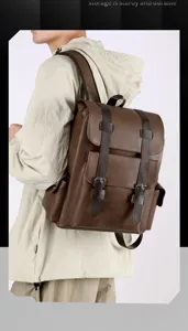 Zaino vintage in pelle PU marrone da uomo, borsa da scuola da viaggio casual di grande capienza.