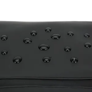 Mochila impermeable negra con detalles de gotas de agua diseño minimalista urbano