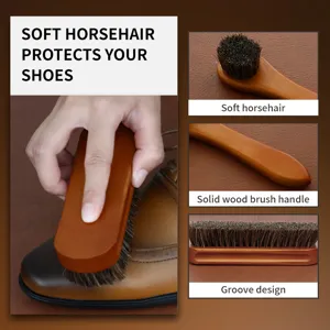 Pferdehaar Schuhbürste aus Holz mit weichen Borsten und Rillendesign für Lederpflege.