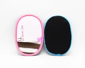 Thickened shoe polishing glove with dual sides, soft plush fabric for effective shoe care and shine.