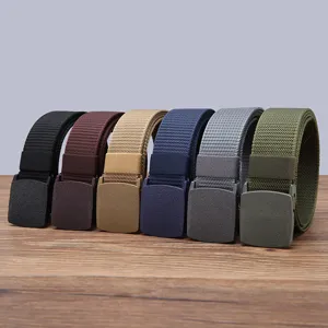 Outdoor nylon tactical belt for men and women, breathable casual canvas belt for cargo pants.