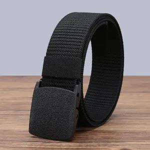 Black tactical nylon belt for men and women, durable canvas belt for outdoor sports daily wear.