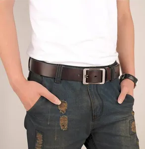 Heren casual leren riem met stijlvolle metalen gesp, klassiek ontwerp voor jeans.