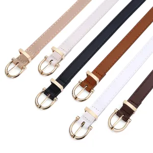 Femme fine ceinture en cuir ensemble avec boucle métallique dorée élégante pour jeans robe