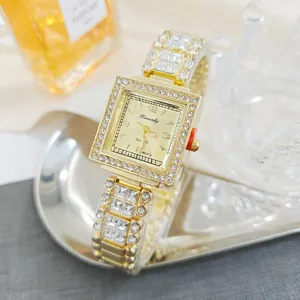 Reloj de Mujer con Diamantes de Imitación Cuadrados de Lujo Reloj de Pulsera de Cuarzo con Pavé de Diamantes Minimalista Elegante Reloj de Cadena de Aleación Joyería de Moda para Mujer