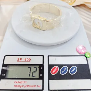 Gold tone square bangle quartz watch modern minimalist elegant wrist watch for women