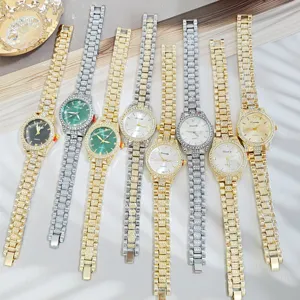 Set de montre quartz femme strass luxe, bracelet montre diamant brillant élégant.