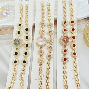 Ensemble montre et bracelet en or tendance avec strass en cristal coloré pour femmes élégant chic