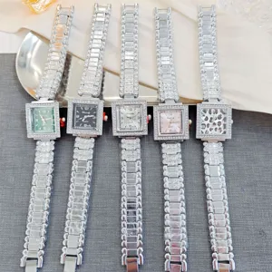 Reloj de cuarzo cuadrado de lujo para mujer con correa de cristal, elegante y brillante.