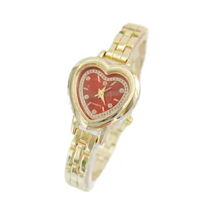 Orologio da donna al quarzo con strass a cuore, quadrante rosso e cinturino in metallo.