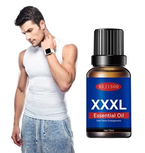Details of the MEJISOO men essential oil bottle with XXXL label, close-up view of massage oil.