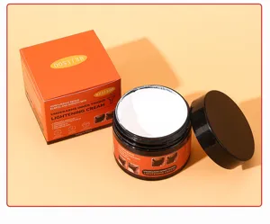 Gedetailleerd overzicht van lichaamsverhelderende crème pot en oranje doos, verzorgend.