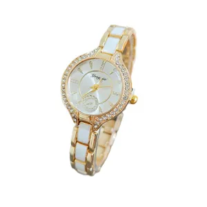 Orologio donna lussuoso con strass e cinturino oro bianco, elegante orologio chic.