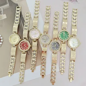 Damen Quarzuhr Strass Herz Gliederarmband Armbanduhr Mode Freizeit mehrfarbiges Zifferblatt
