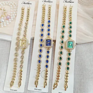 Luxus quadratische Strass Quarzuhr und Armband Set für Frauen, elegante Mode Uhr.