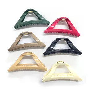 Set di mollette per capelli geometriche a triangolo, accessori eleganti in plastica.