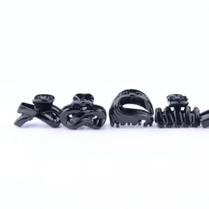 Glossy black hair claw clips set, retro style minimalist versatile small hair accessories.