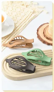 Large matte hair claw clip minimalist vintage elegant tail hairpin for women daily hair styling