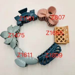 ABS plastic hair claw clips set stylish geometric floral bow hair catch for women daily wear