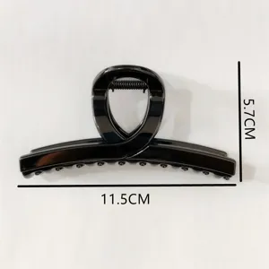 Black hair claw clip for women, elegant french style large hair claw geometric hairpin.