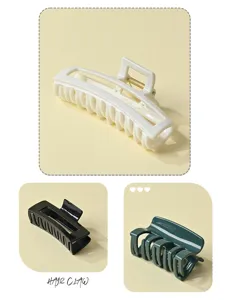 Large non-slip soft hair claw clip durable anti-collision hairpin daily hair styling accessories.
